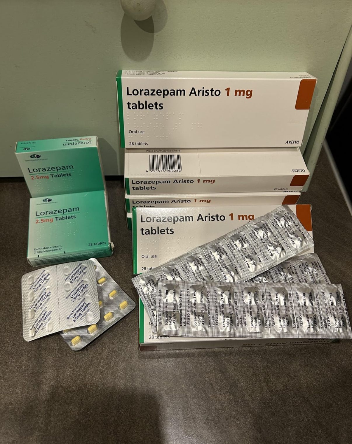 Lorazepam 1mg one box (28pills)