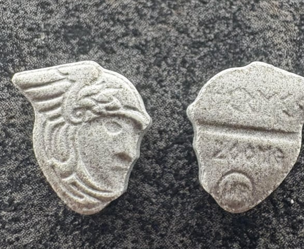 (20pills) methylenedioxymethamphetamine(MDMA ) pill